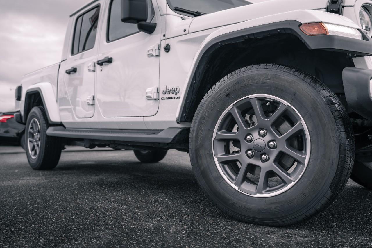 2021 Jeep Gladiator Overland LC2850A