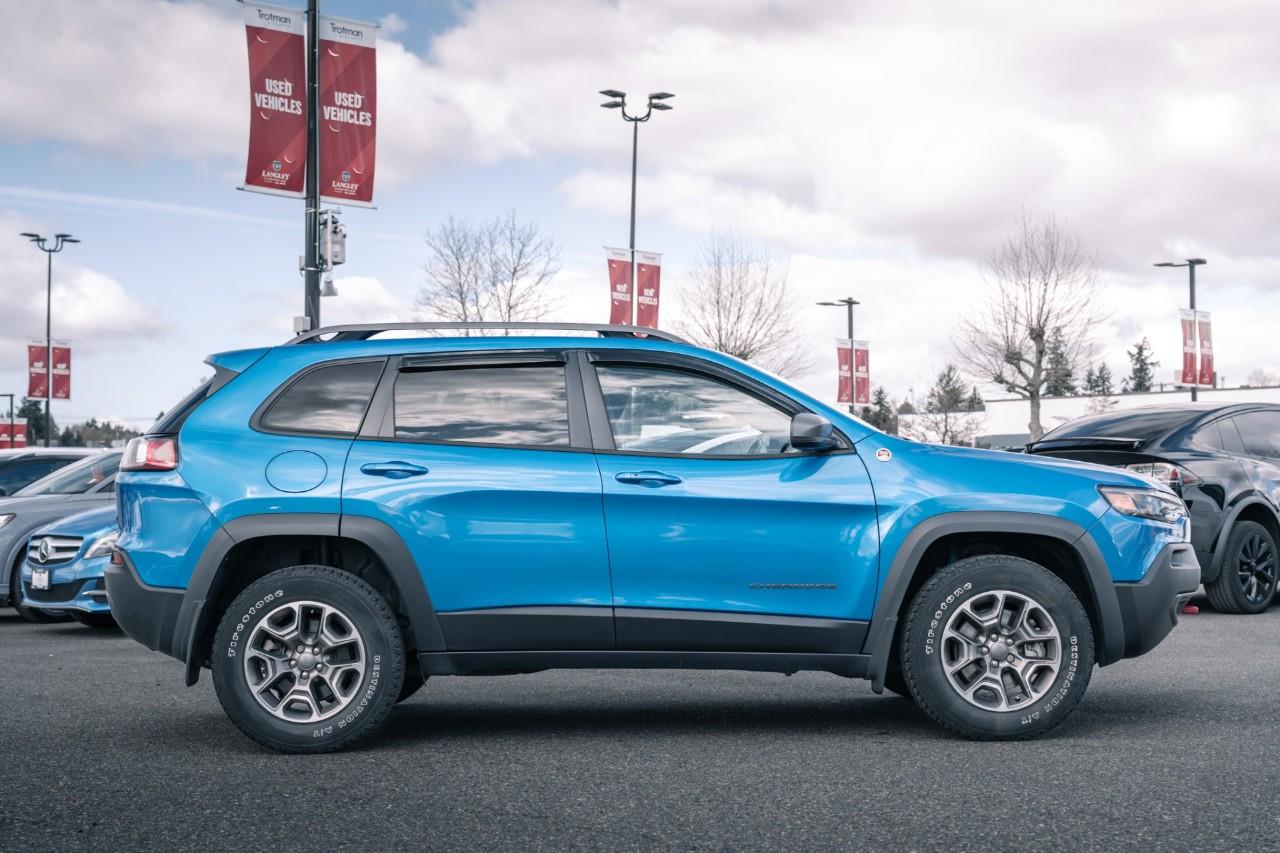 2021 Jeep Cherokee Trailhawk T216113A