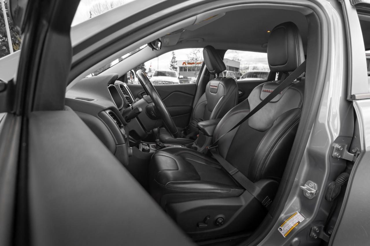 2021 Jeep Cherokee Trailhawk T216113A