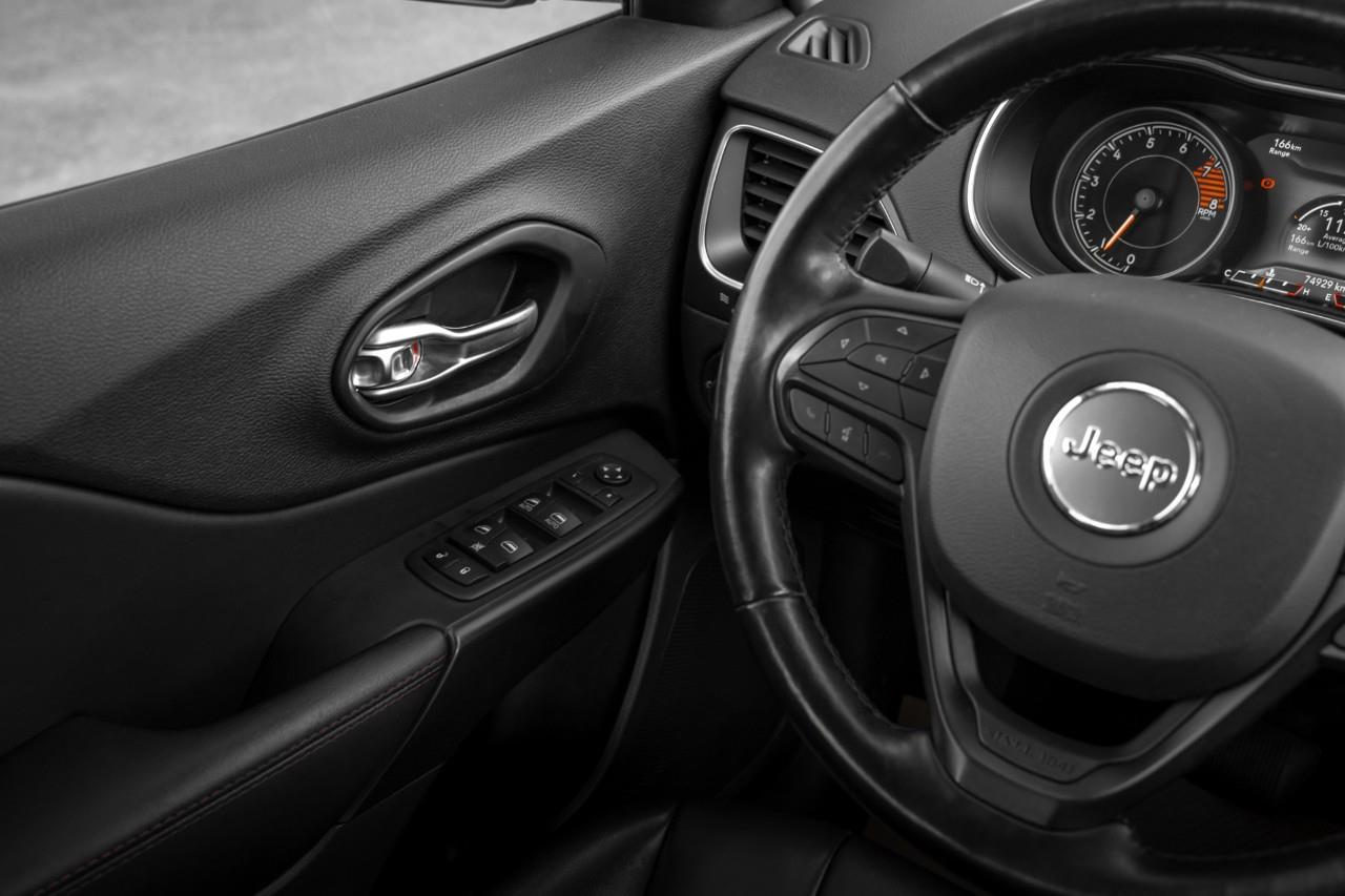 2021 Jeep Cherokee Trailhawk T216113A