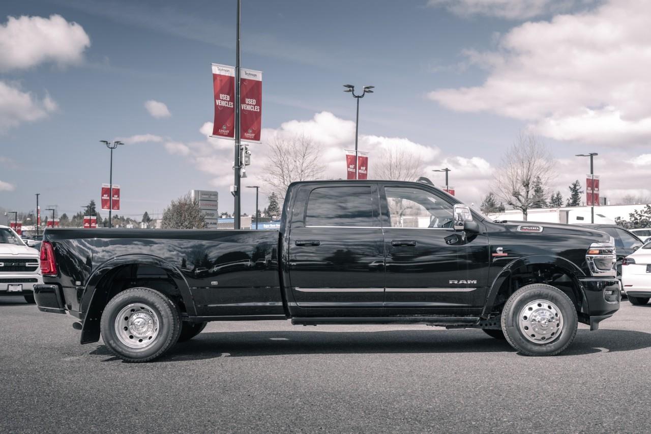 2025 RAM 3500 Limited S565788