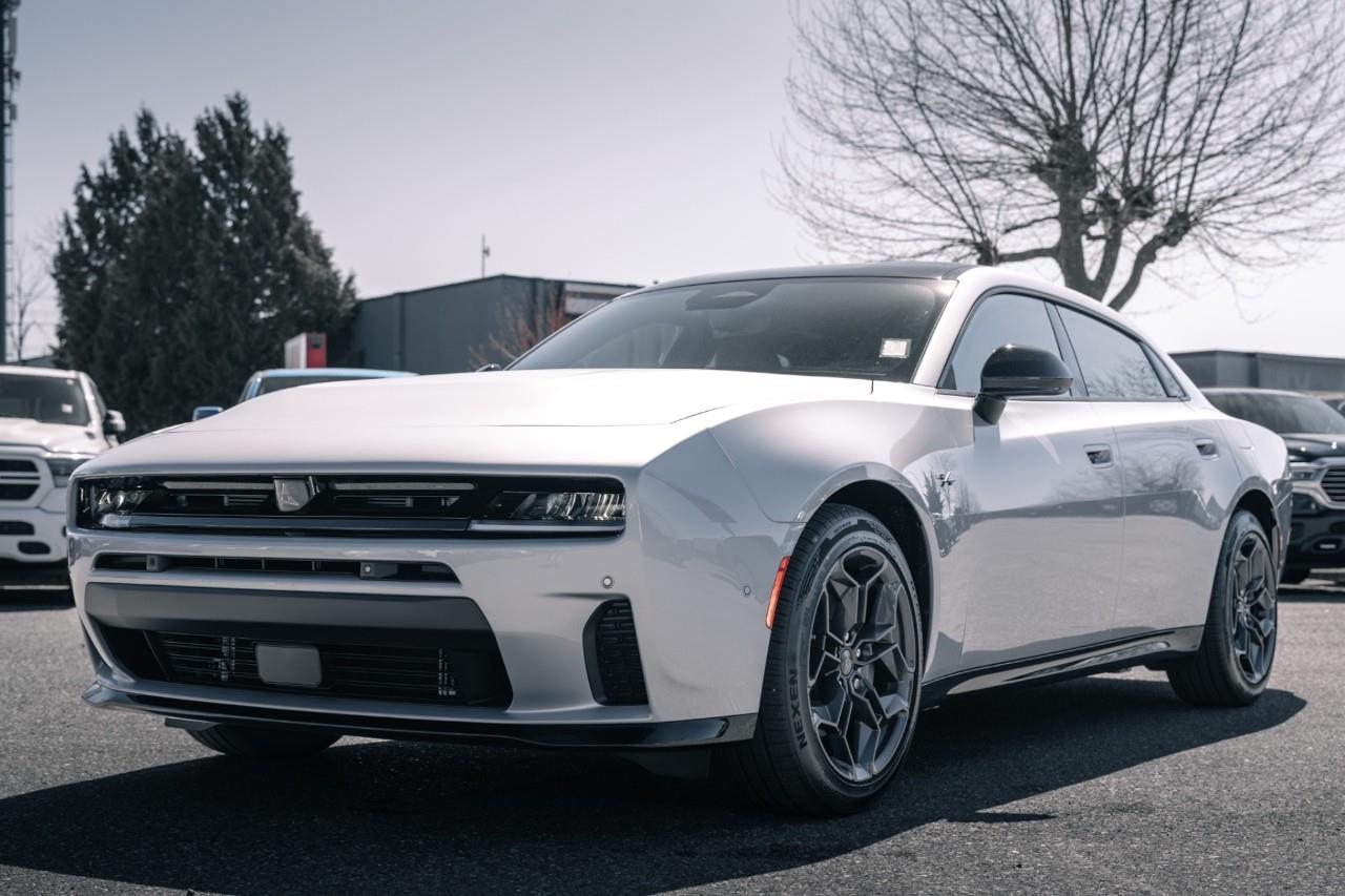 2026 Dodge Charger R/T T258980