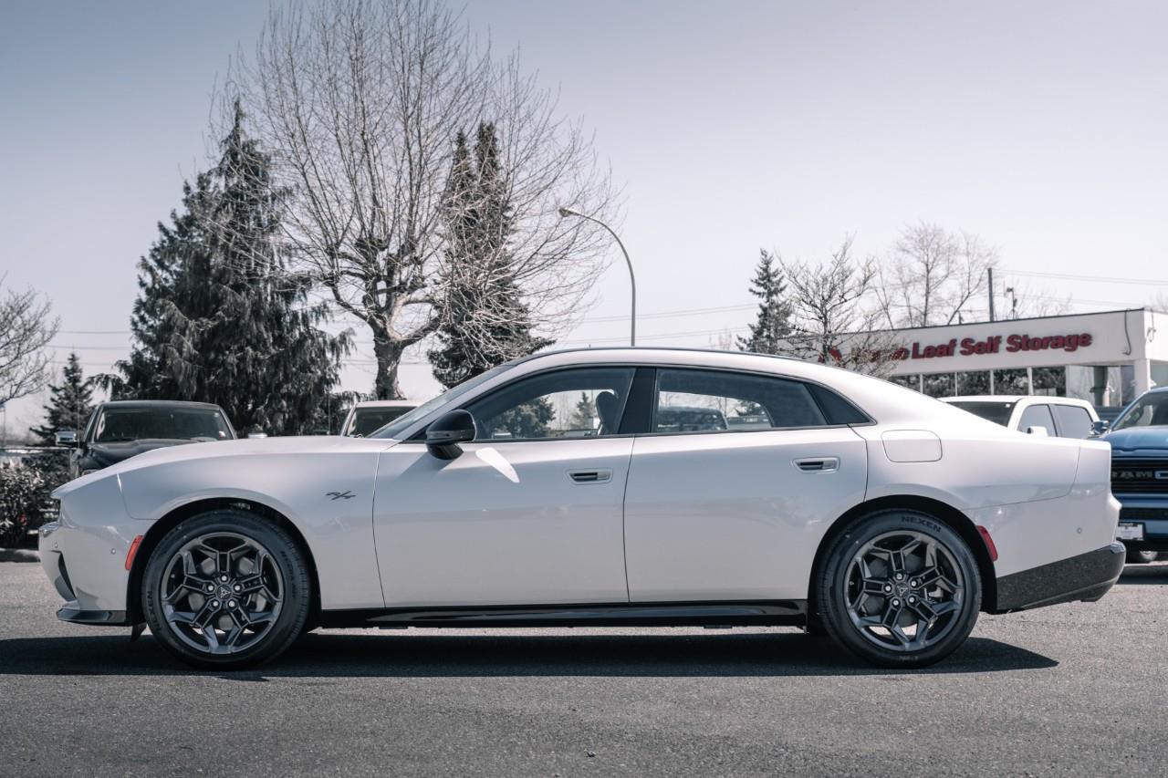 2026 Dodge Charger R/T T258980