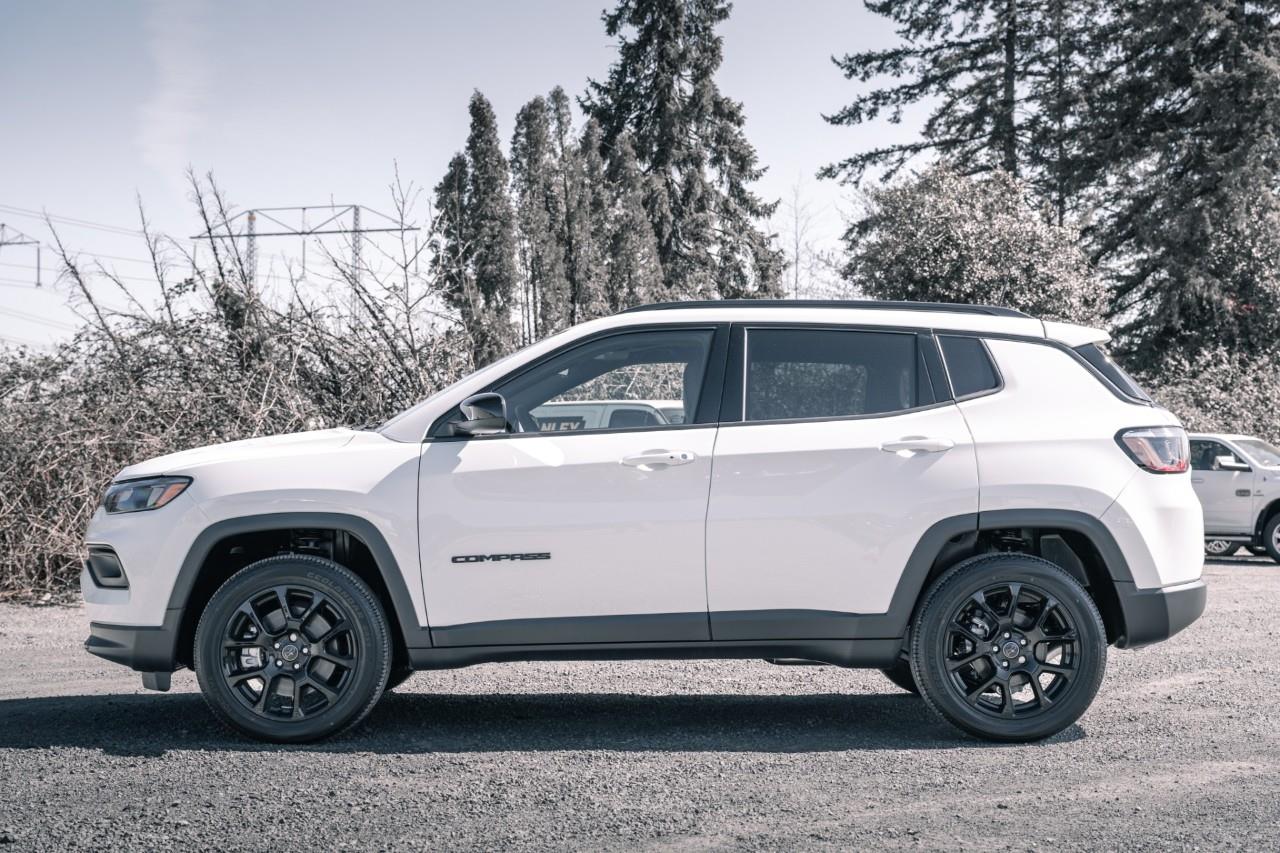 2026 Jeep Compass North T235402