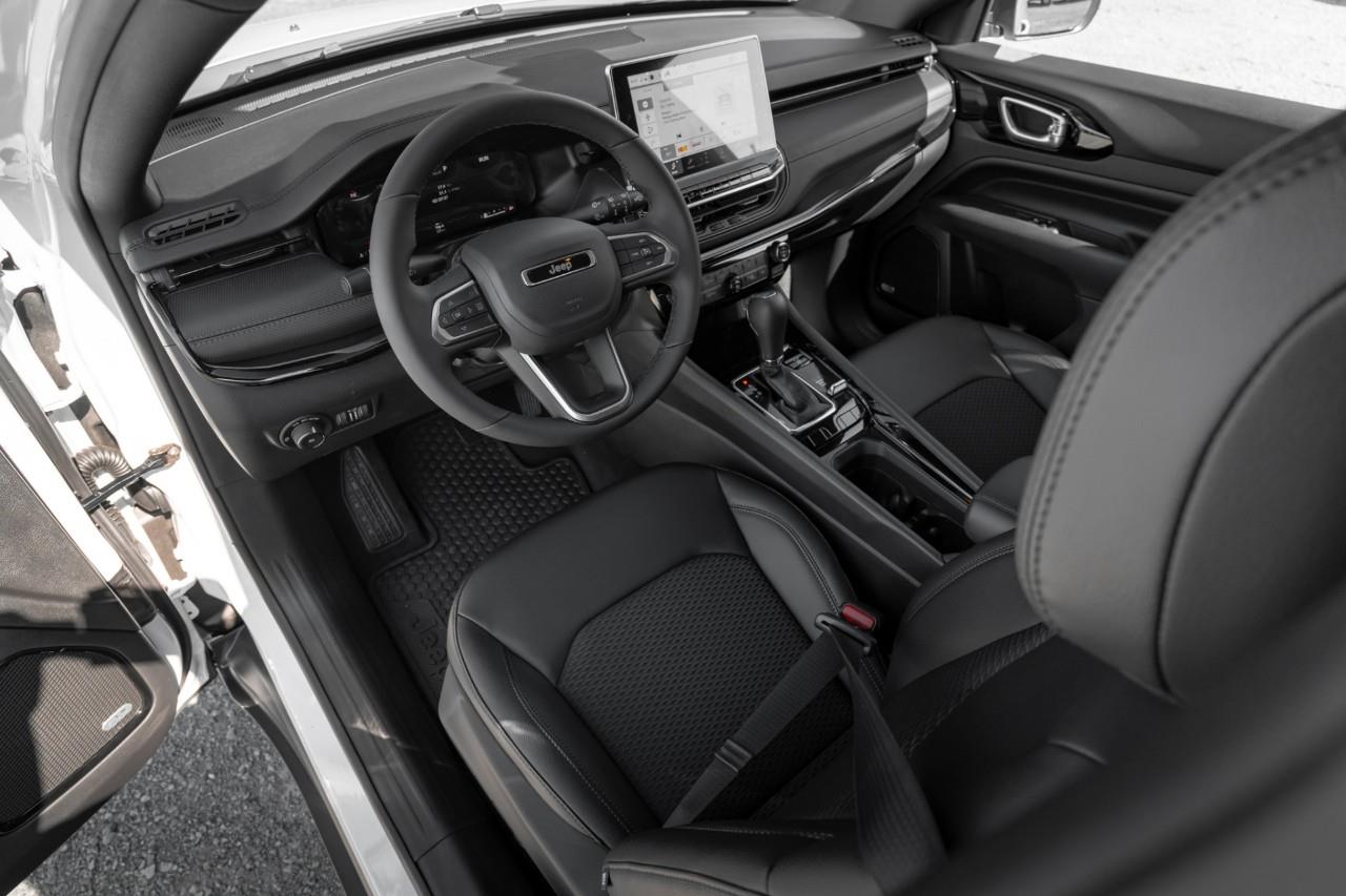 2026 Jeep Compass North T235402