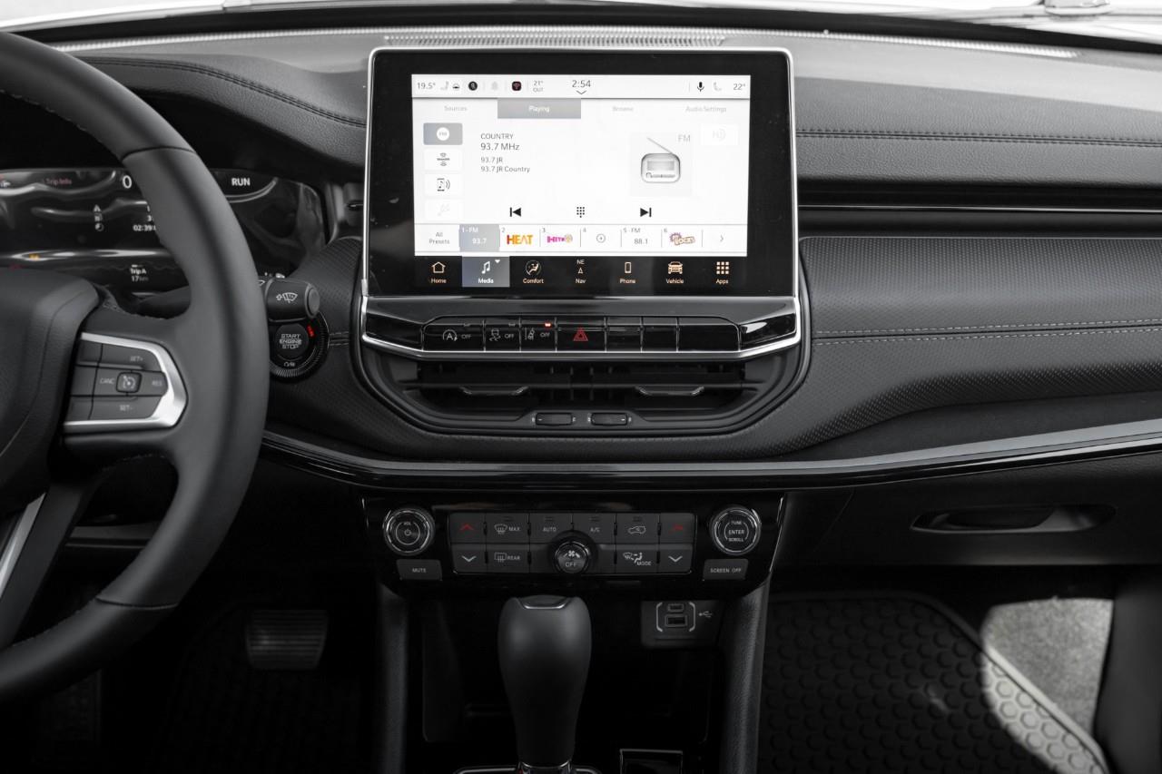 2026 Jeep Compass North T235402