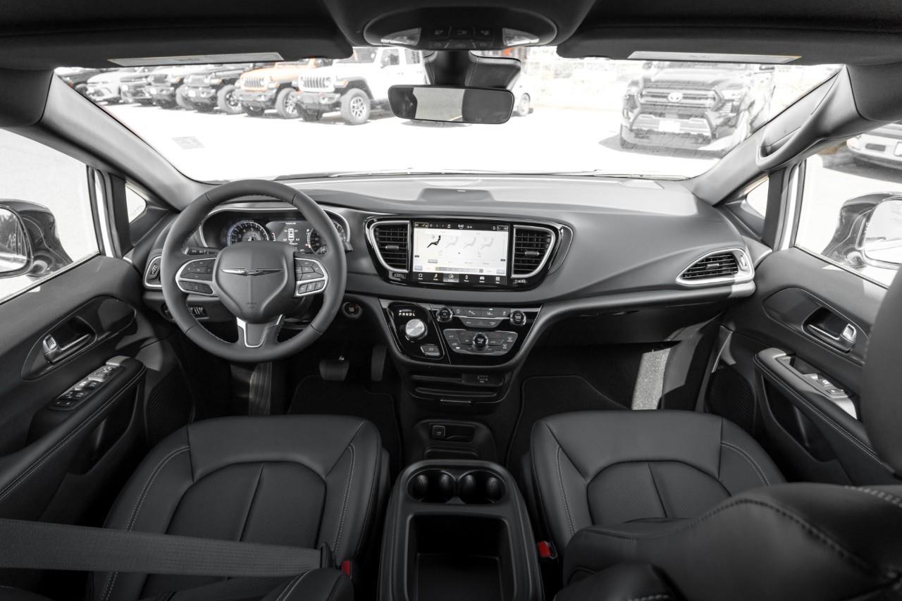 2026 Chrysler Grand Caravan SXT T265202