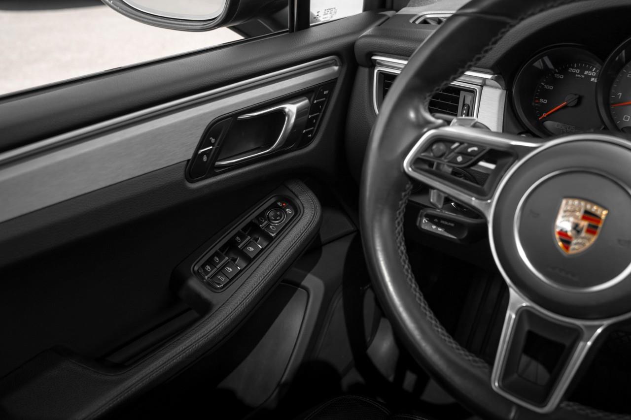 2017 Porsche Macan S LC2926