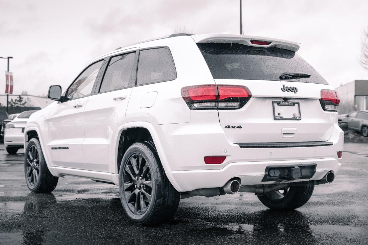 2018 Jeep Grand Cherokee Laredo LC2895A