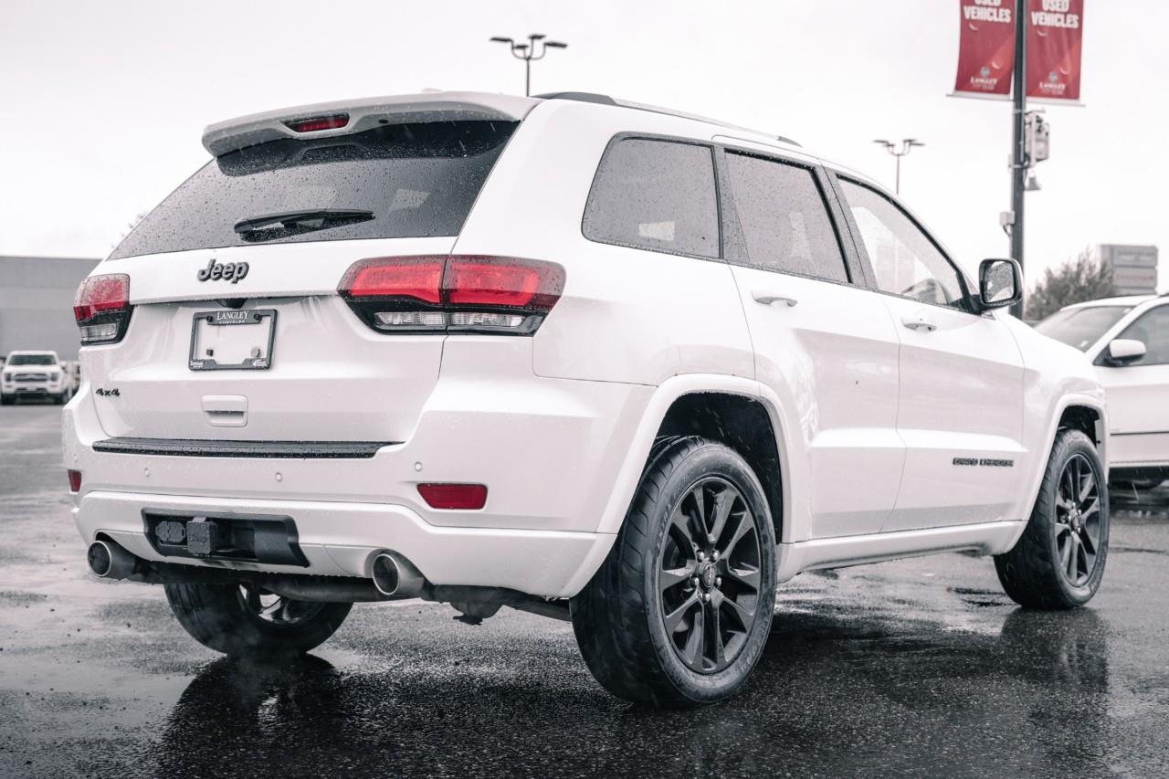 2018 Jeep Grand Cherokee Laredo LC2895A