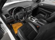 2018 Jeep Grand Cherokee Laredo LC2895A