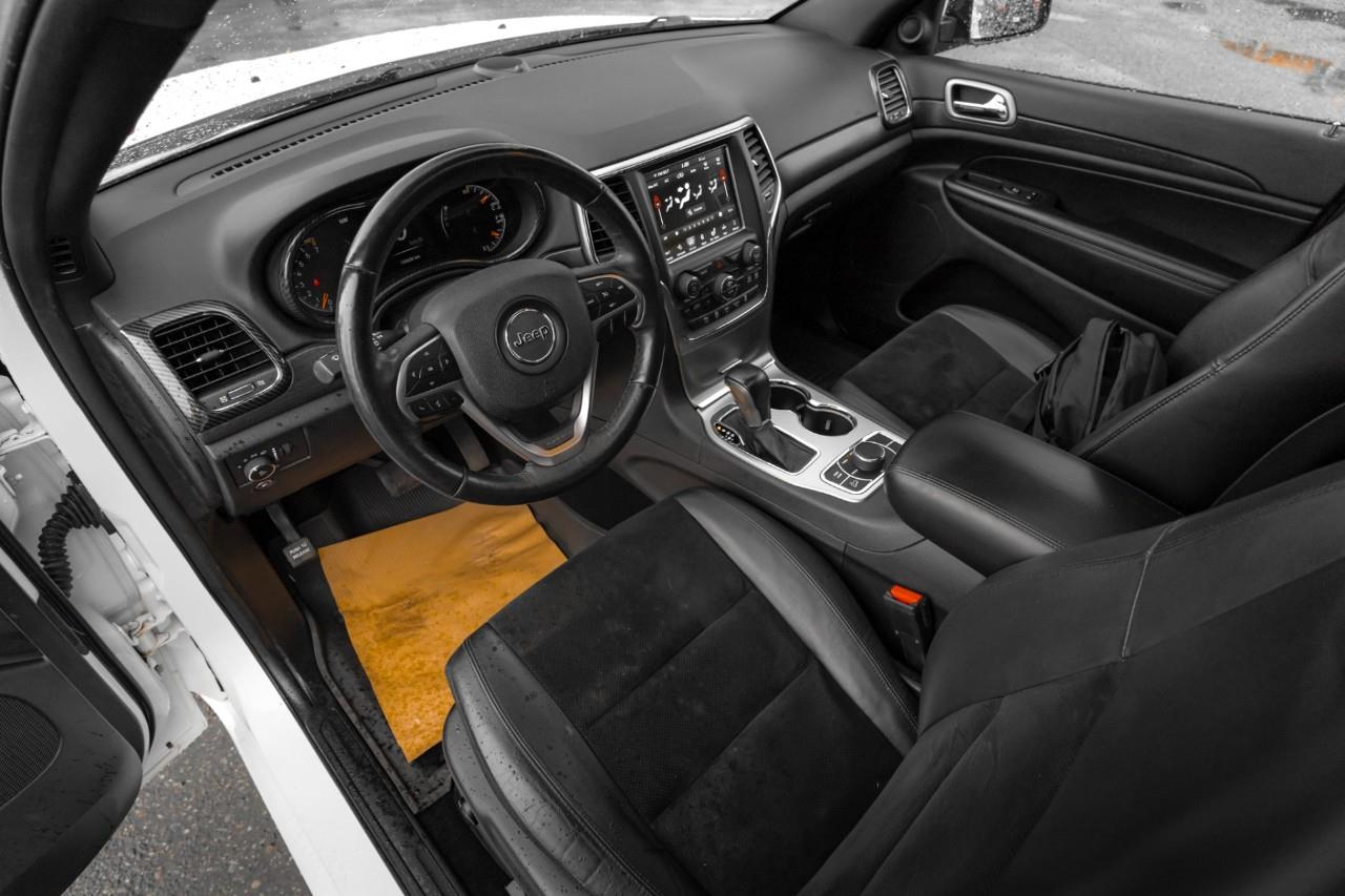 2018 Jeep Grand Cherokee Laredo LC2895A