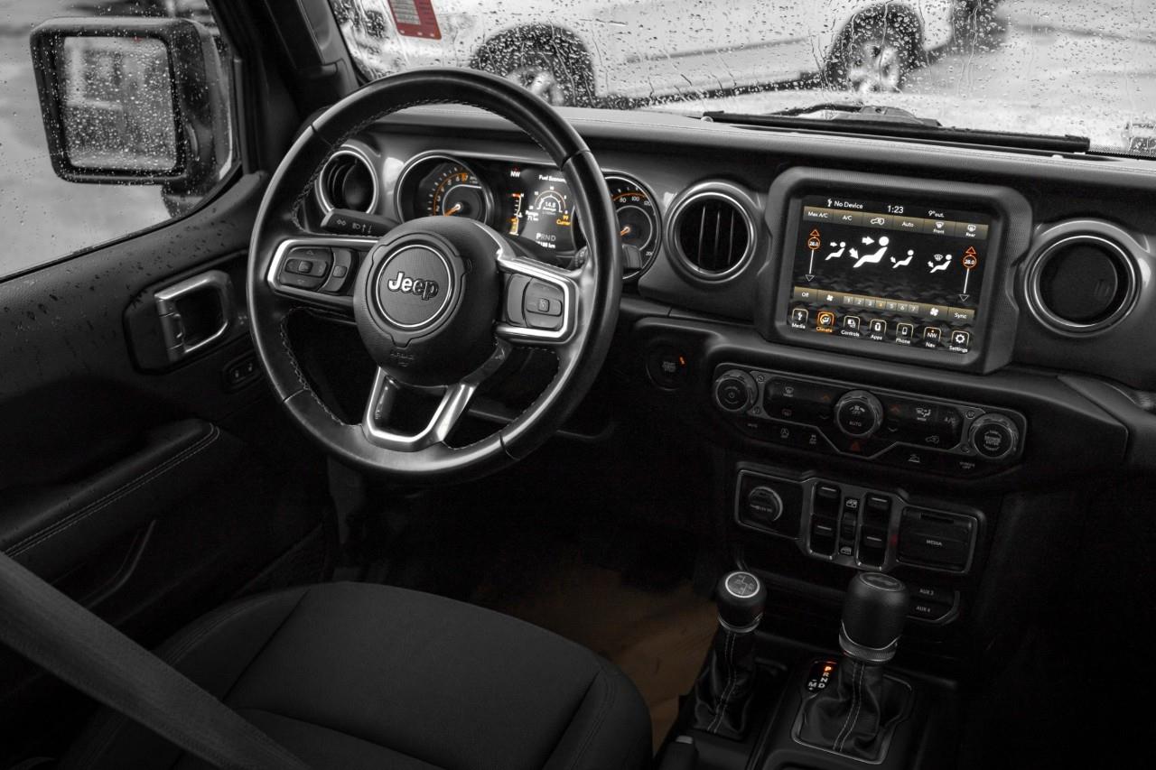 2022 Jeep Wrangler Unlimited Sahara S624861A