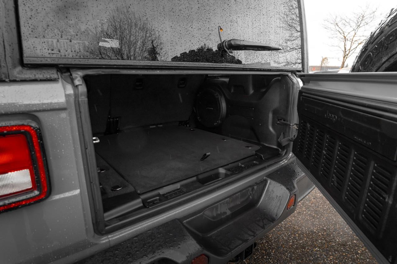 2022 Jeep Wrangler Unlimited Sahara S624861A