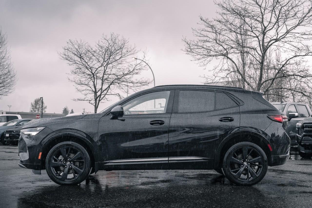 2022 Buick Envision Essence R178338A