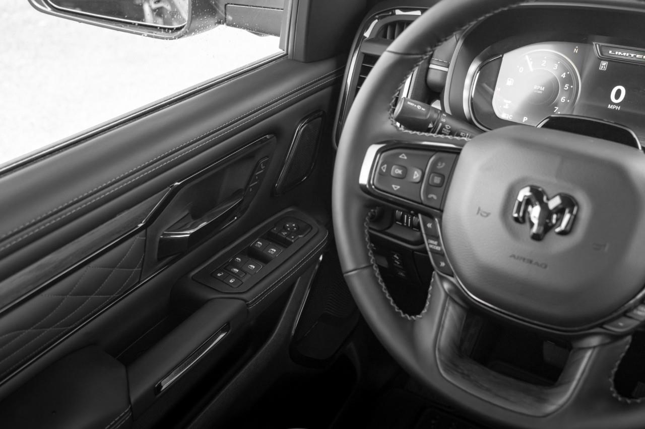 2026 RAM 1500 Limited T341027
