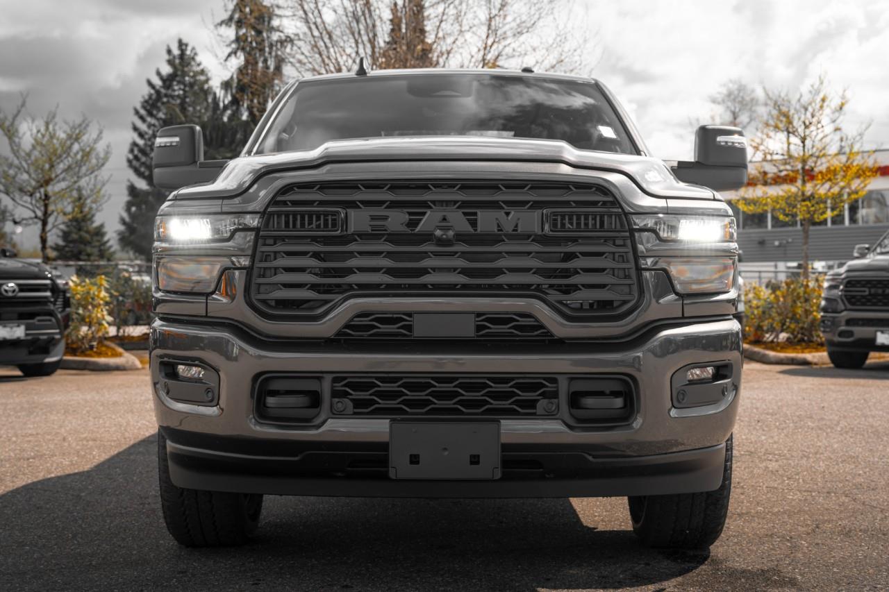2026 RAM 3500 Big Horn T285945