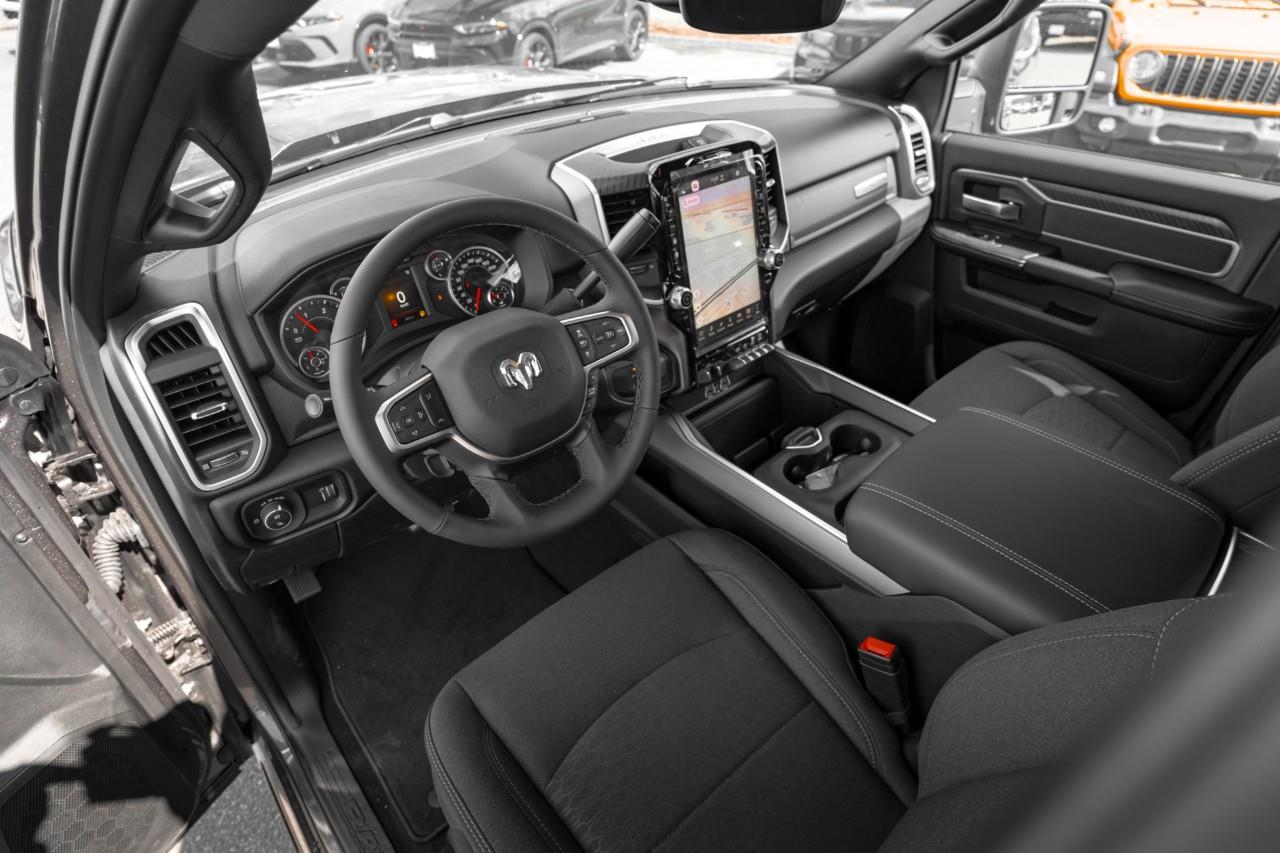 2026 RAM 3500 Big Horn T285945