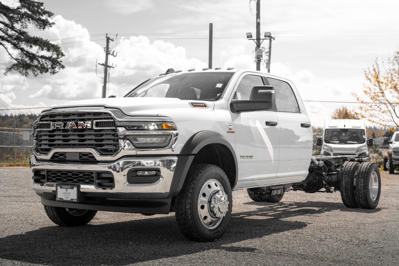 2026 RAM 5500 Chassis Tradesman/Big Horn T288432