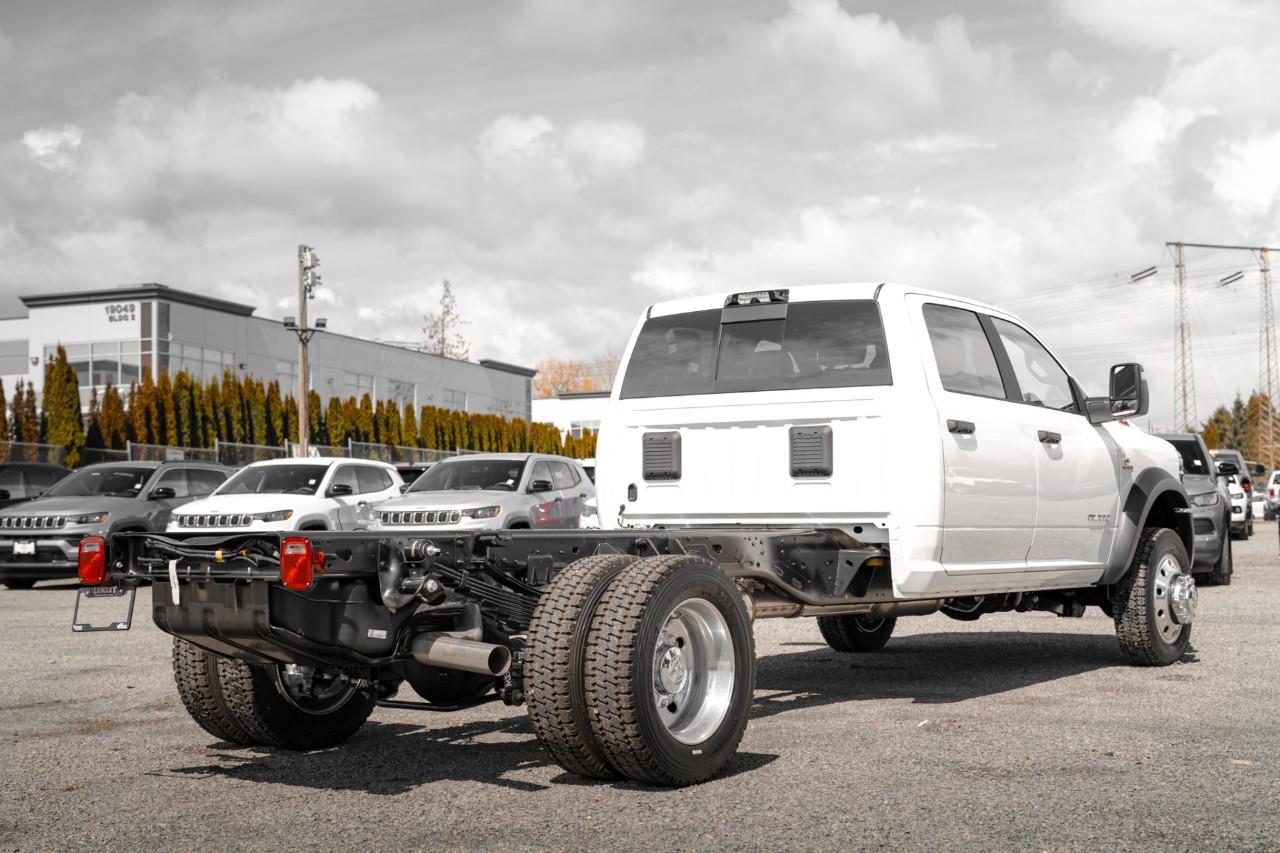 2026 RAM 5500 Chassis Tradesman/Big Horn T288432