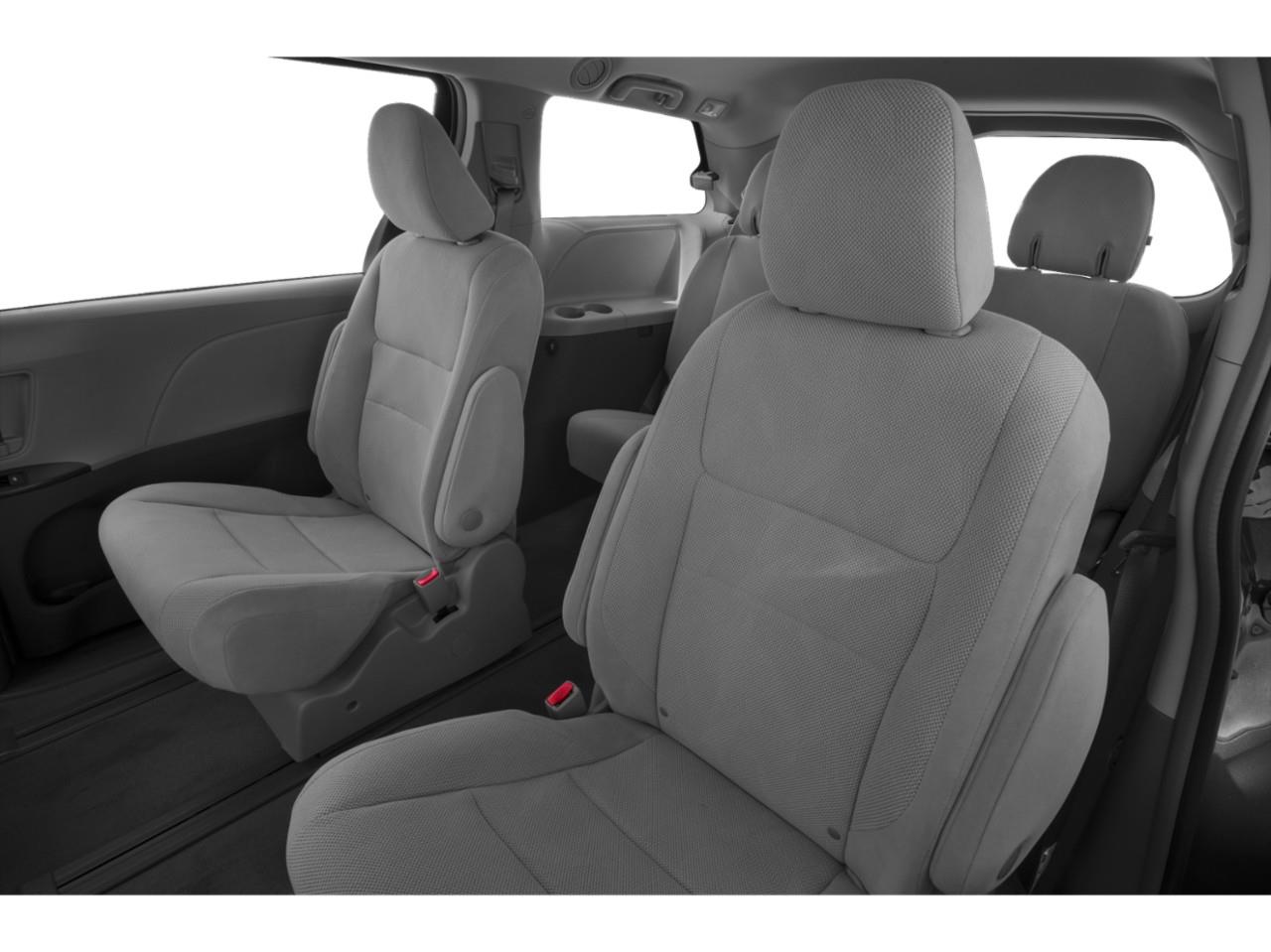 2018 Toyota Sienna XLE 7-Passenger LC2920A