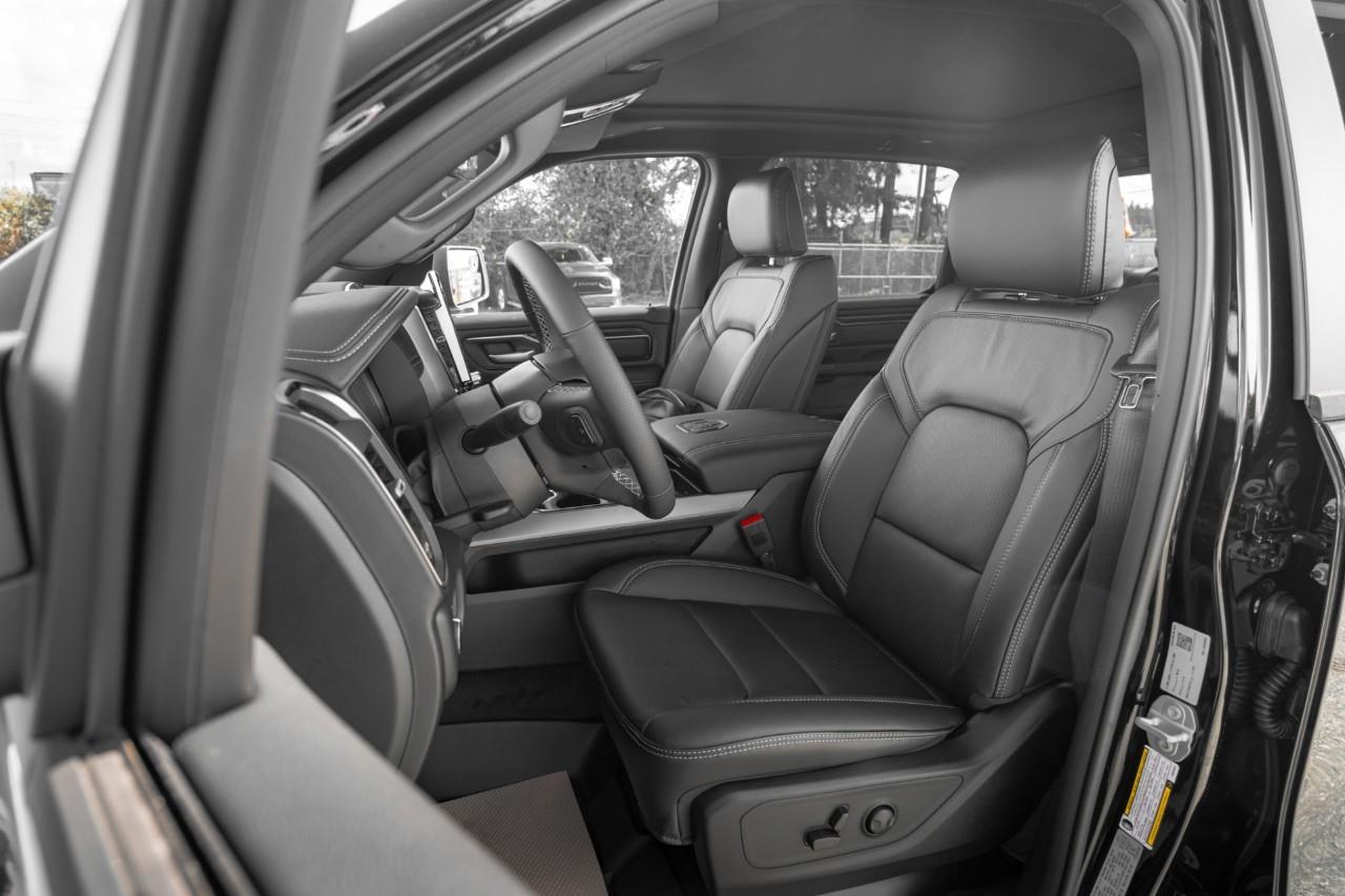 2026 RAM 1500 Sport T333864