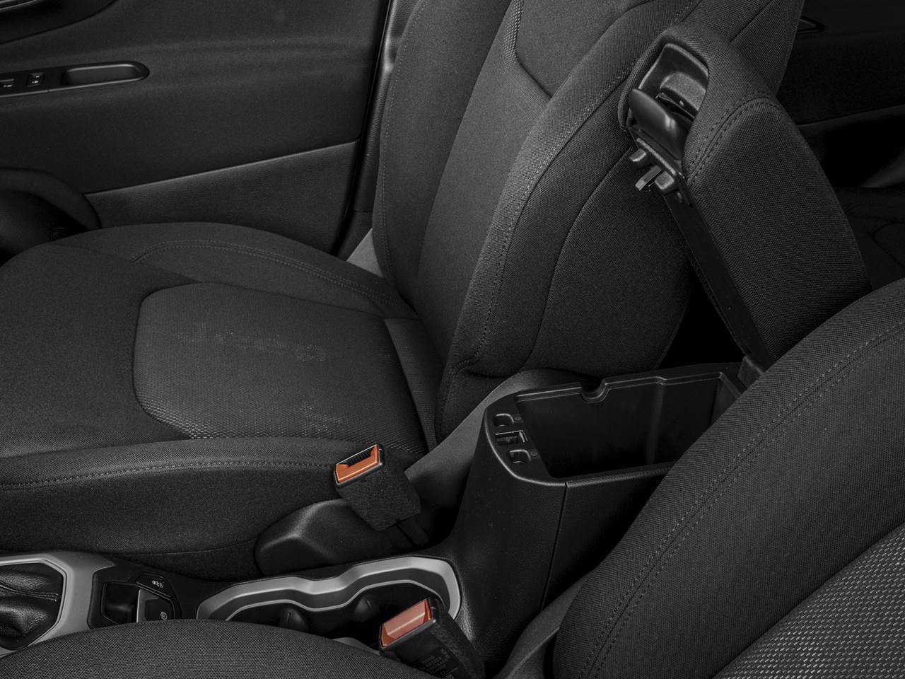 2017 Jeep Renegade North T217088A