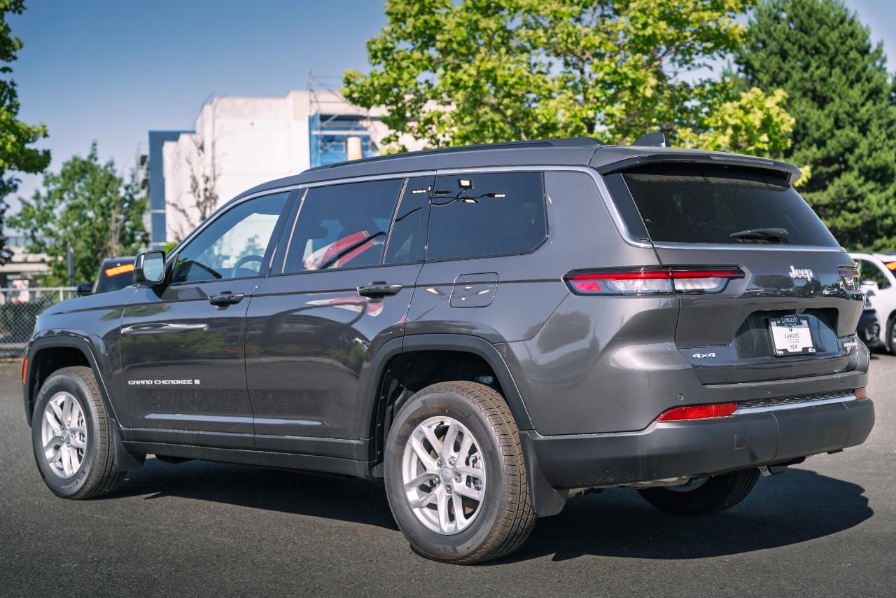 2024 Jeep Grand Cherokee L Laredo LC2655