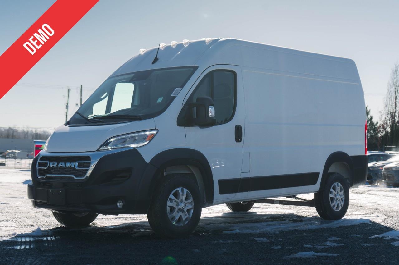 2025 RAM ProMaster 1500  S523380