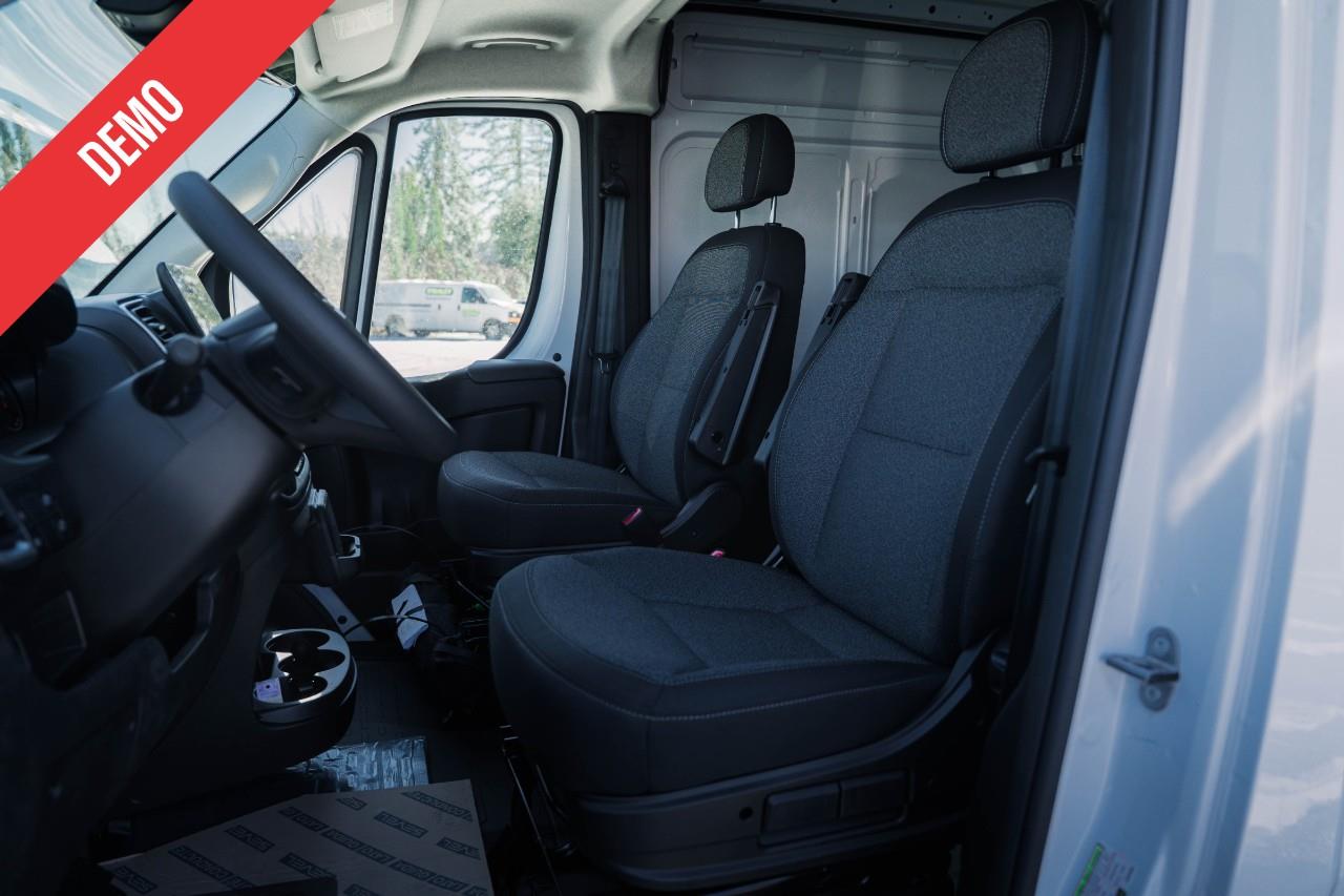 2025 RAM ProMaster 1500  S523380