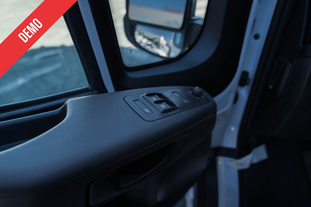 2025 RAM ProMaster 1500  S523380