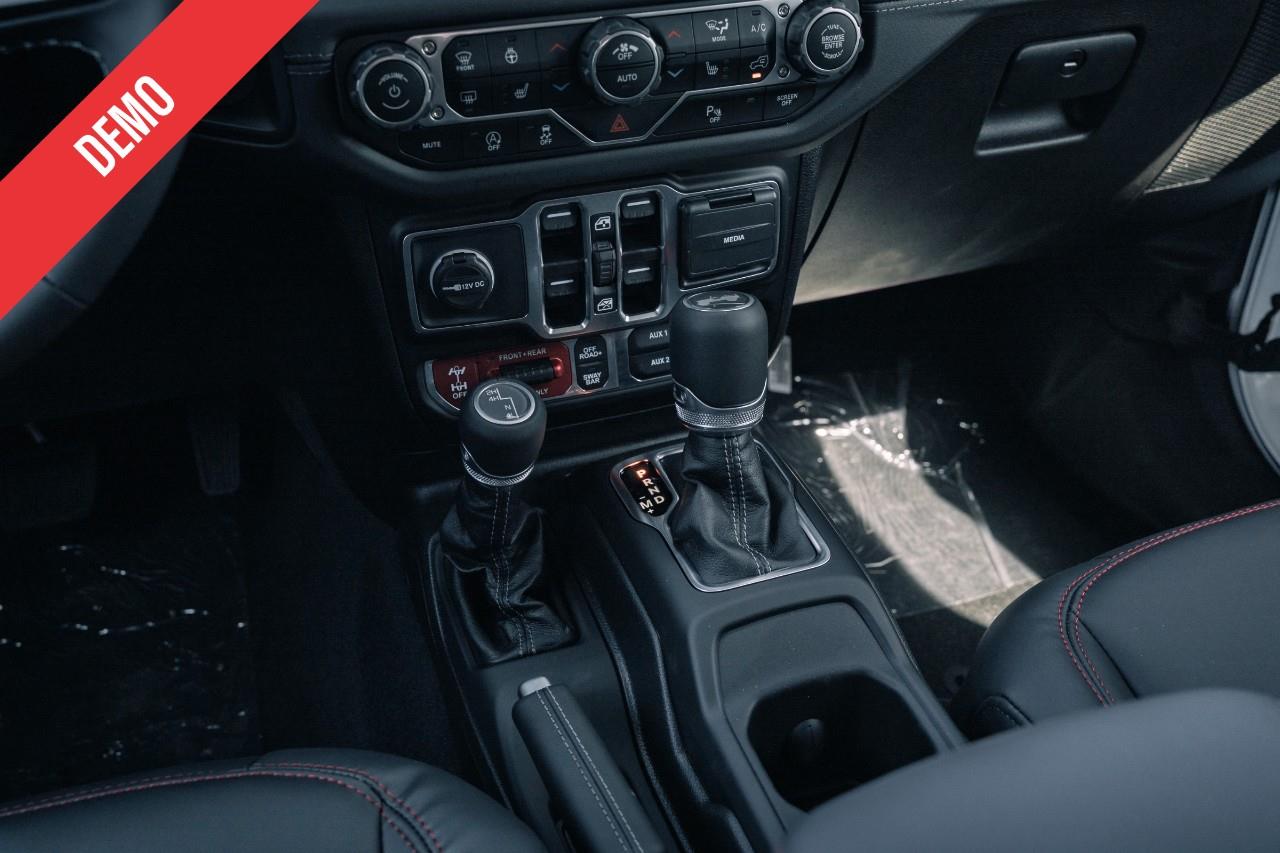 2025 Jeep Wrangler Rubicon S582838