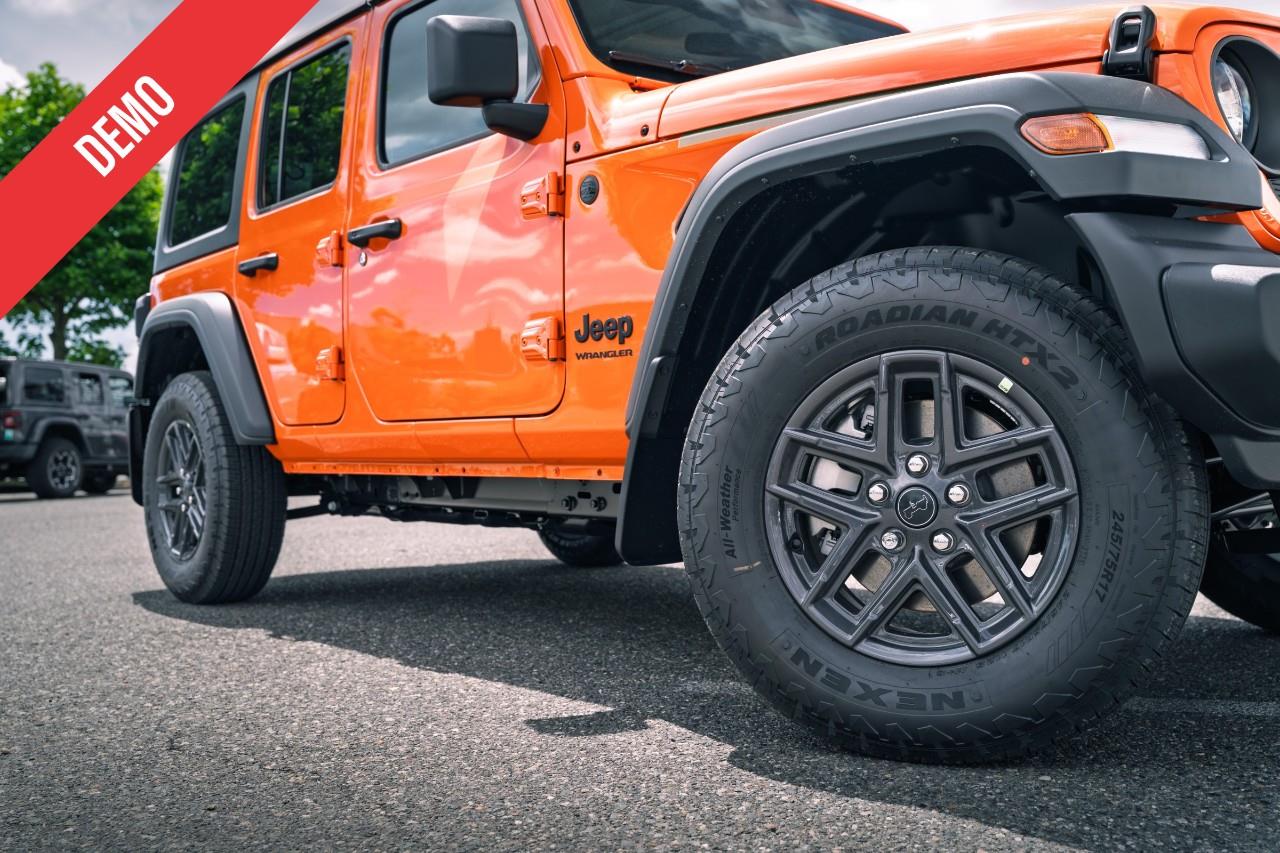 2025 Jeep Wrangler Sport S621369