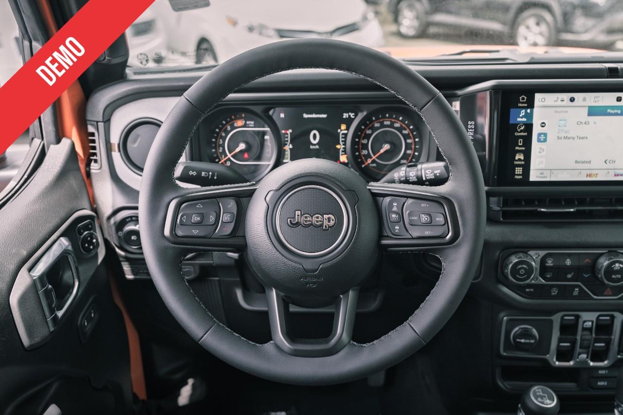 2025 Jeep Wrangler Sport S621369