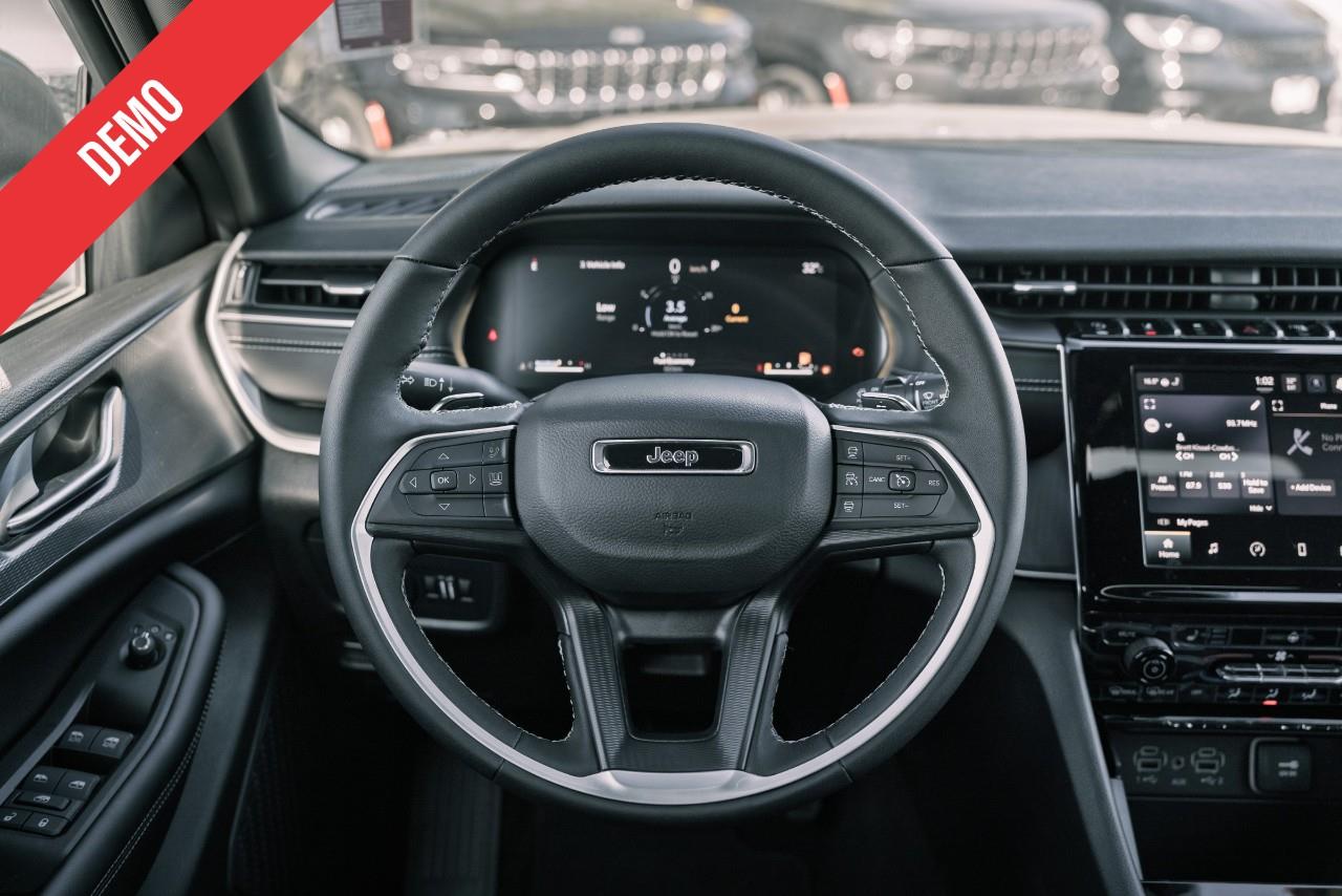 2024 Jeep Grand Cherokee L Laredo LC2655