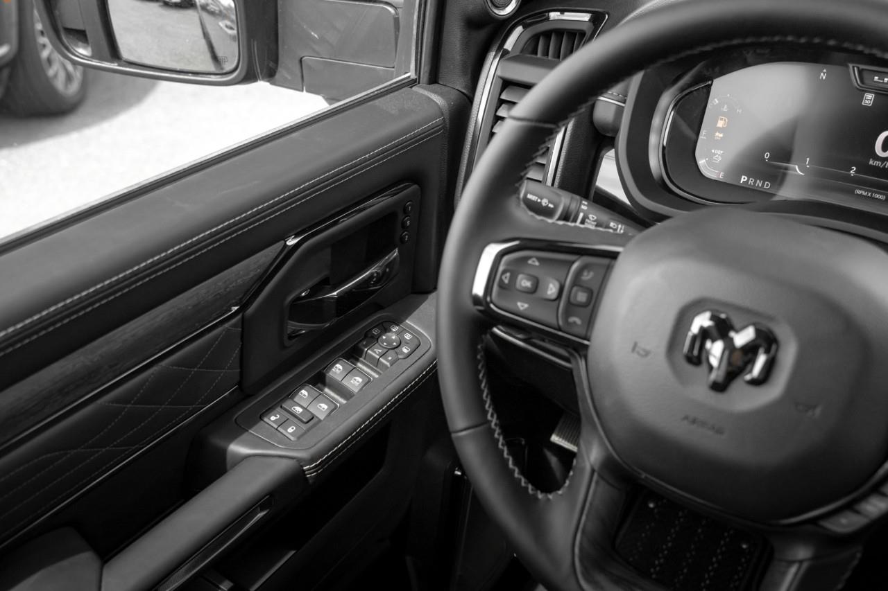 2026 RAM 3500 Limited T267066
