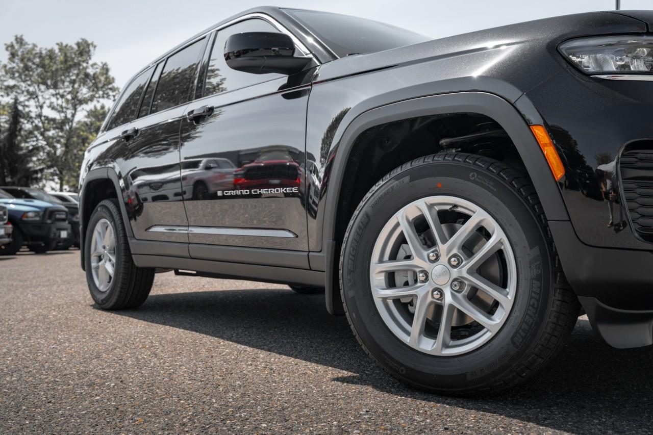 2026 Jeep Grand Cherokee  T274021