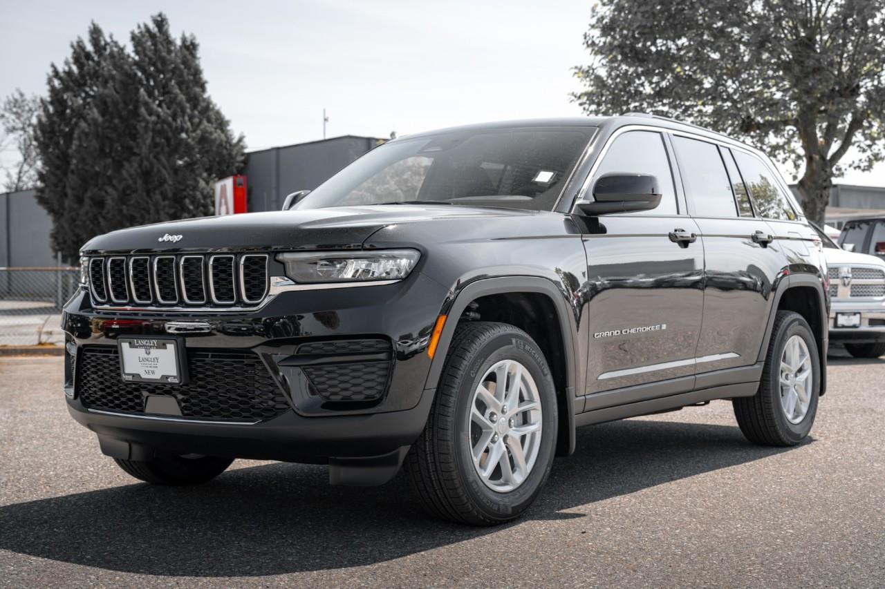 2026 Jeep Grand Cherokee  T274021