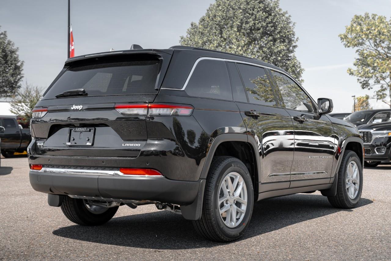 2026 Jeep Grand Cherokee  T274021