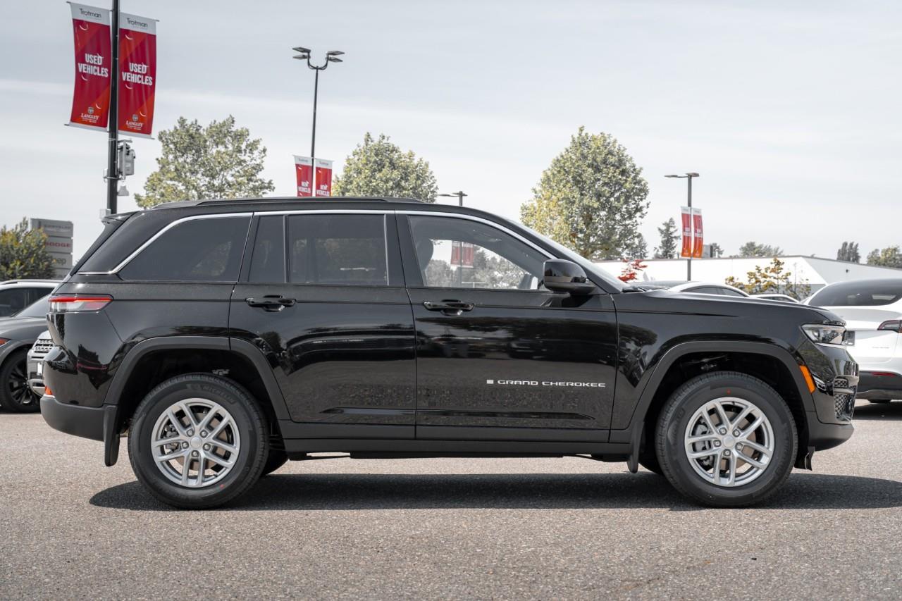 2026 Jeep Grand Cherokee  T274021