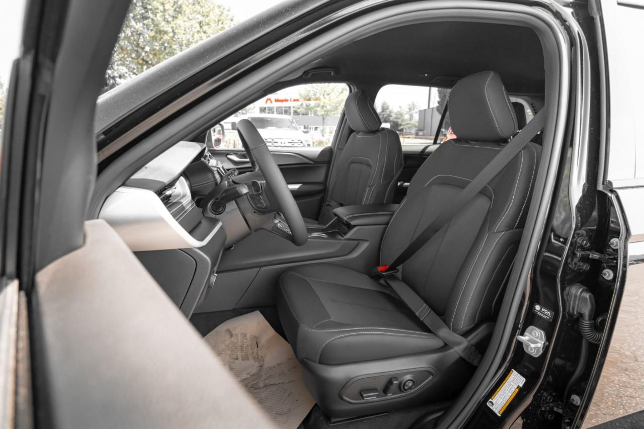2026 Jeep Grand Cherokee  T274021