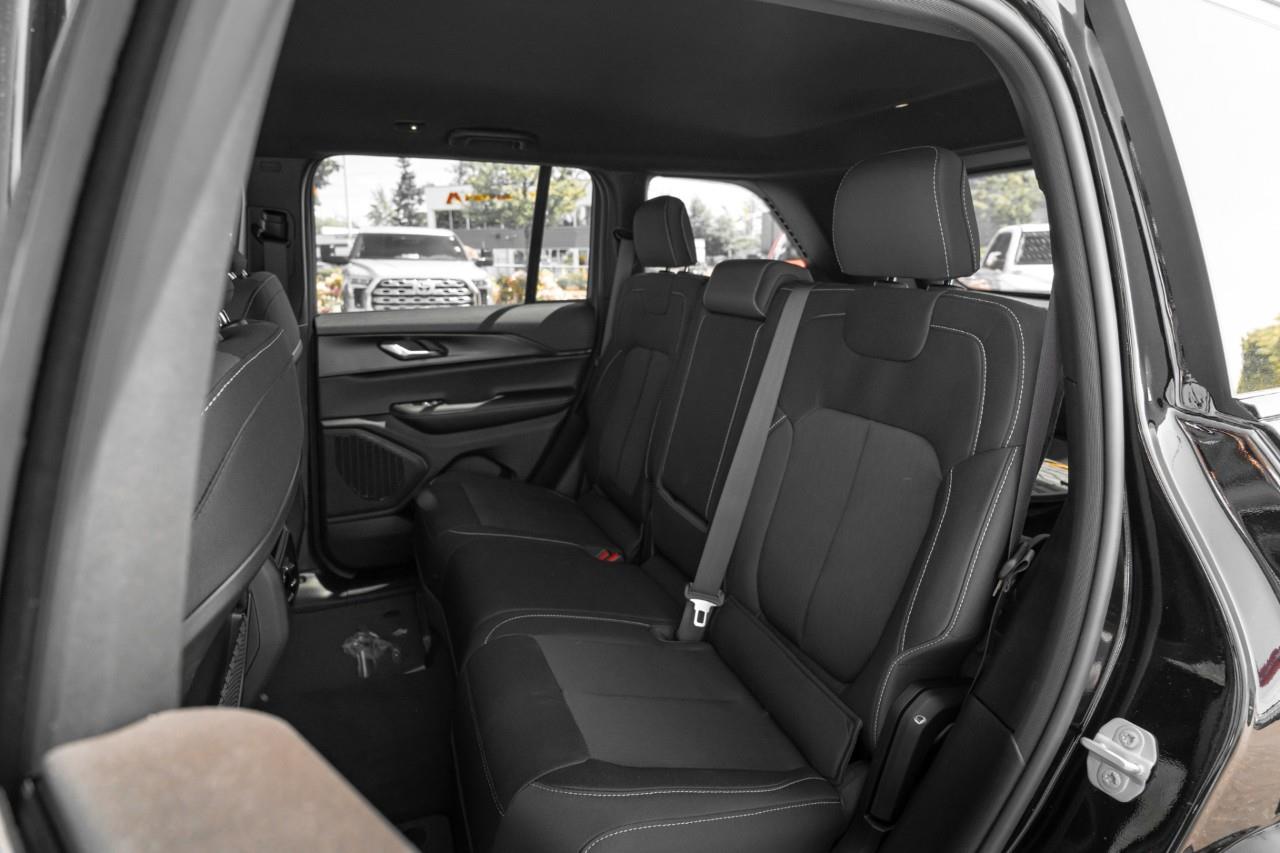 2026 Jeep Grand Cherokee  T274021