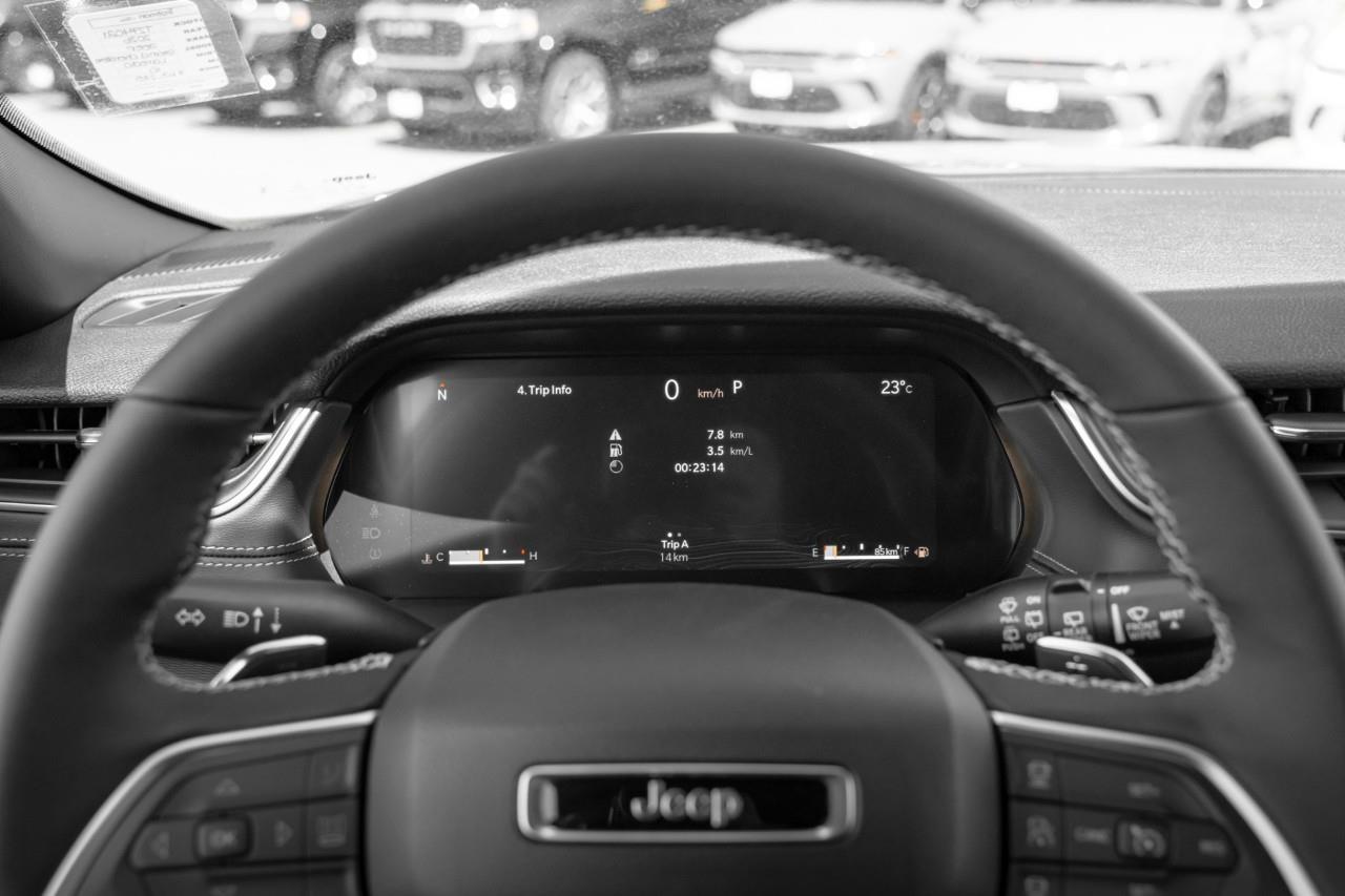 2026 Jeep Grand Cherokee  T274021