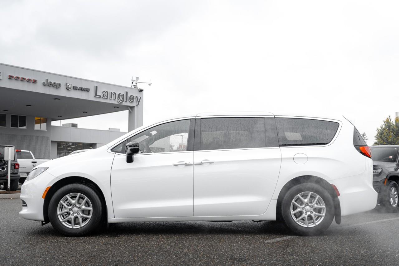 2027 Chrysler Grand Caravan SXT V551706