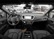 2027 Chrysler Grand Caravan SXT V551706