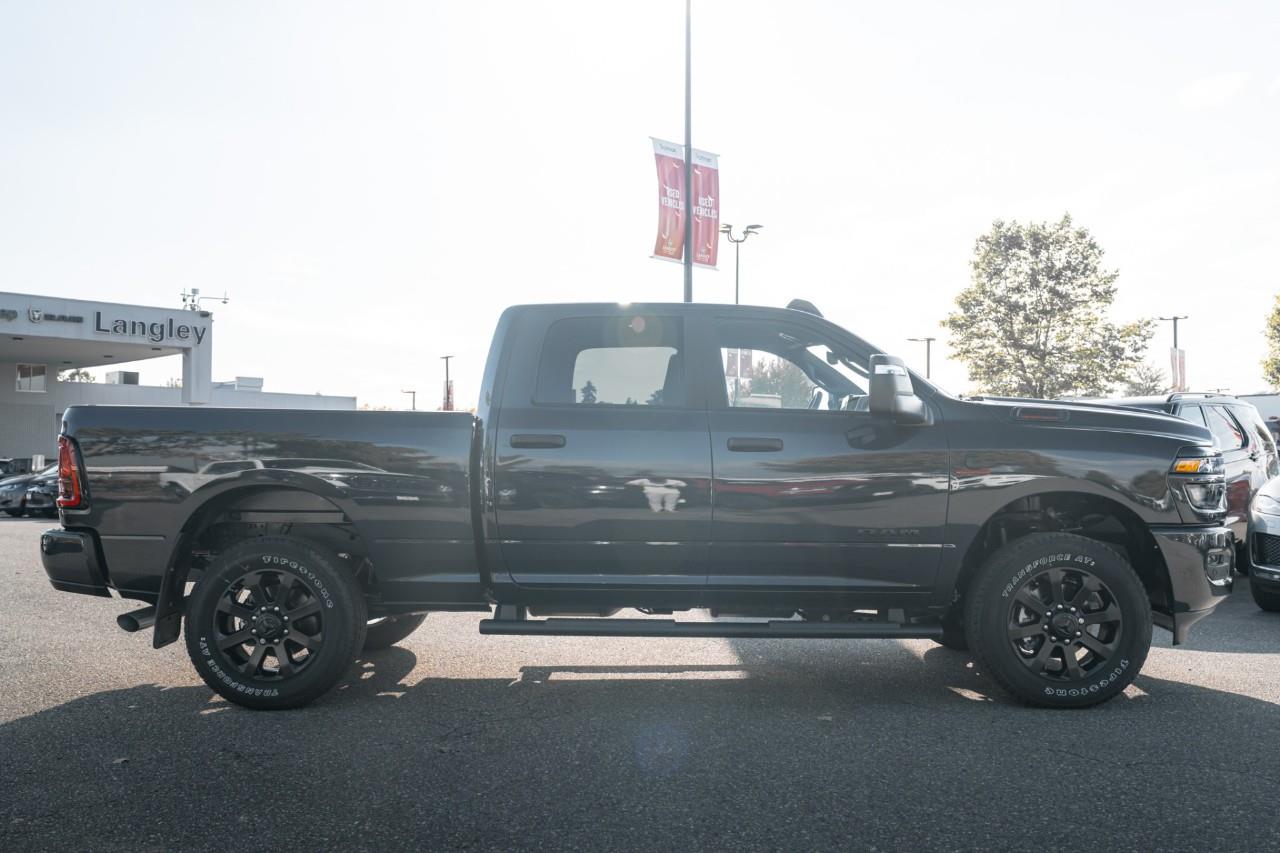 2026 RAM 3500 Big Horn T212182