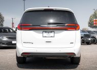 2023 Chrysler Pacifica Touring-L LC2989