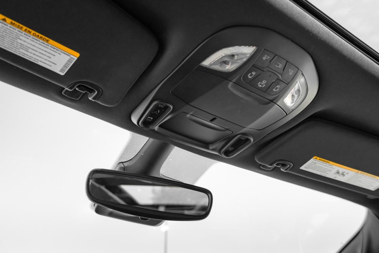 2023 Chrysler Pacifica Touring-L LC2989