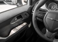 2023 Chrysler Pacifica Touring-L LC2989