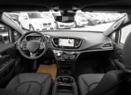 2027 Chrysler Pacifica Select V551619